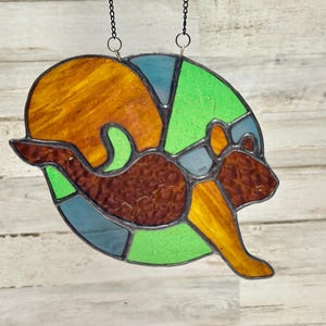 Vitral de esquilo, lindo esquilo, apanhador de sol, arte em vitral, presentes de esquilo, decoração de floresta, vitral feito à mão