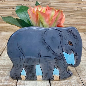 Vaso a forma di elefante - Elefante dipinto a mano - Collezione Nina&#39;s Ark