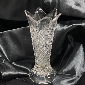 Vintage Glass Vase - Midcentury Diamond Cut Glass - Tulip Lip Bud Vase