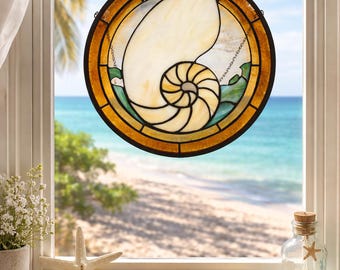Acchiappasole in vetro colorato a forma di conchiglia Nautilus, fatto a mano, da appendere alla finestra costiera, arte in vetro ispirata alla vita marina, decorazione per la casa ispirata all'oceano