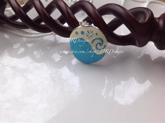 Moana Inspired Girl Necklace Il_570xn
