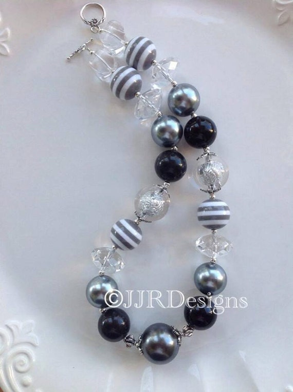 Black and Gray Necklace- Adult Chunky Necklace- Fall Bubble Gum Necklace- Black and White Necklace Il_570xn