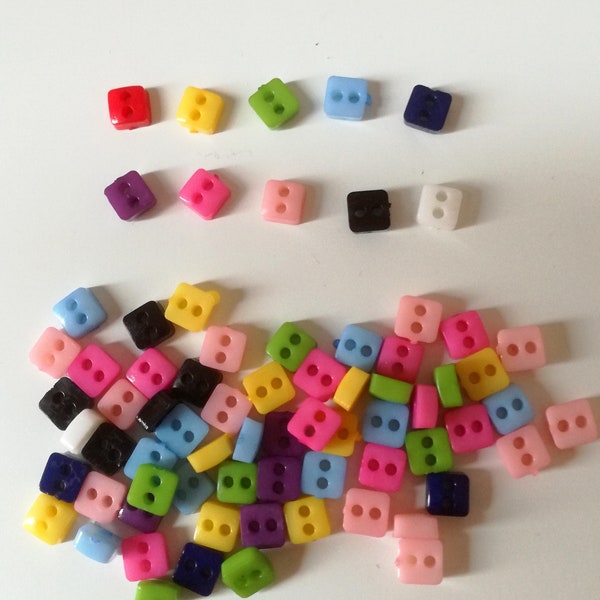 Lot of 20 Tiny Square Buttons in plastic - 5 mm - 10 colors available