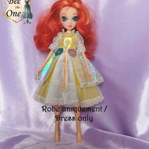 Lady Lovely Locks (Dame Boucleline) Maiden Curly-Crown - Mattel 1987 - Kleding