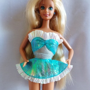 Barbie Foam&#39;n Color (Shampoo Magic) - blue variant - Mattel 1995 - Dress