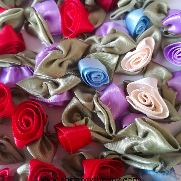 Lot de 2 Appliques Fleurs roses en satin - 9 couleurs au choix - pour décoration, customisation, mariage, scrapbooking...