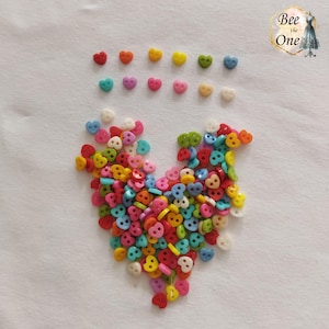 Lot de 20 Mini Boutons Coeur en plastique - 6 mm - 12 coloris disponibles