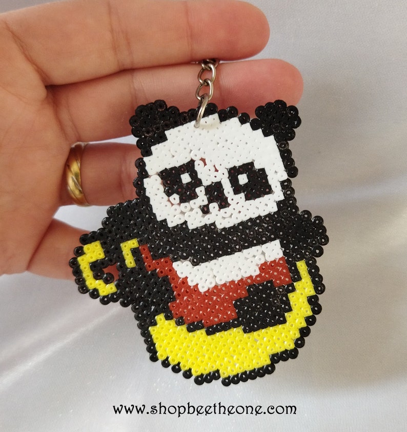 Porte-clés en perles à repasser Hama Panda kawaii 3 modèles fait sur demande Panda dans sa tasse