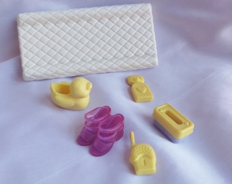 Barbie Happy Family Midge and Baby - Mattel 2003 - Accessories