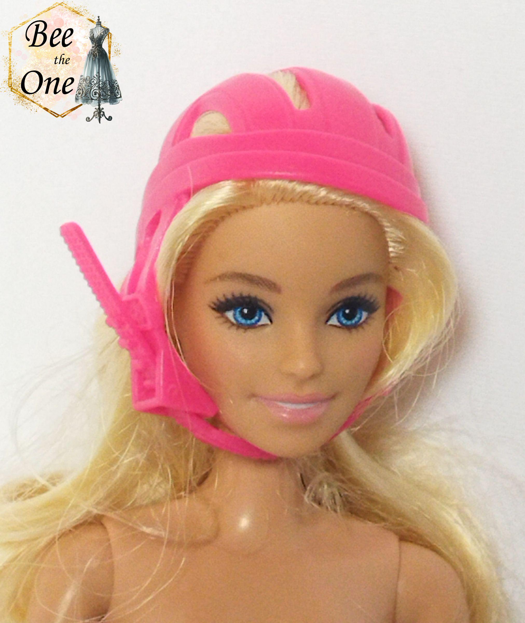 Film Barbie BaÃ±o De Barbie Barbie Traje De BaÃ±o Rayas Barbie Racing