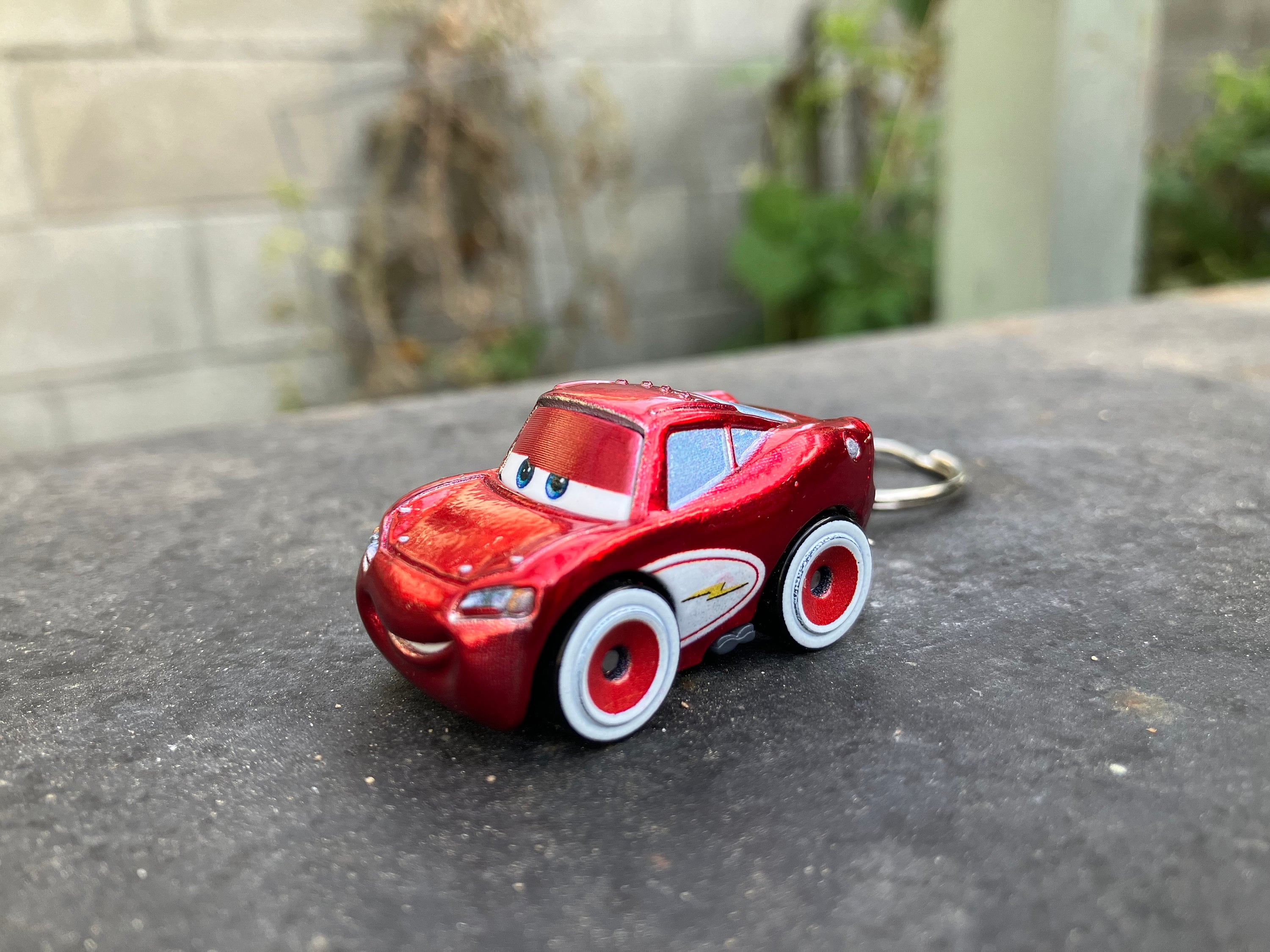 MINIS Lightning Mcqueen Keychain 