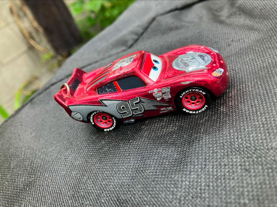 ライトニング・マックィーンのキーホルダー（パート2） - Etsy 日本