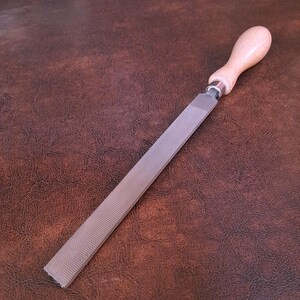 Flat Fine Cut Shoemaking Last Rasp – 200mm Leathercraft Tool for Shaping Wooden & Plastic Lasts – Made in Ukraine