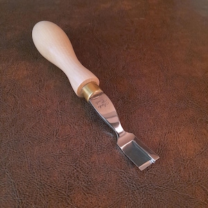 Shoemaker Feathering knife FK-A by Starko tools