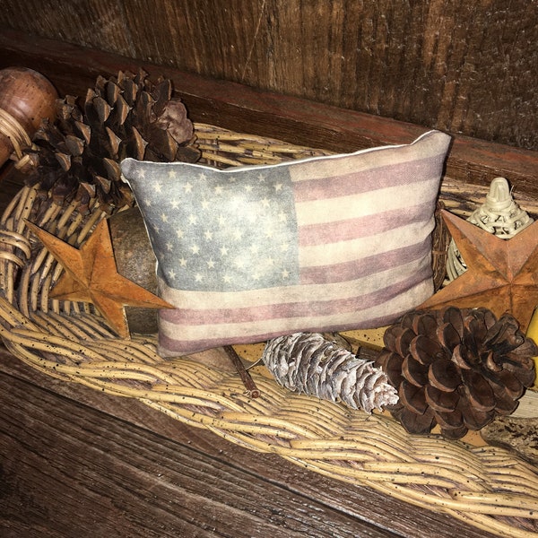 PRiMiTiVe Flag American Flag 4X6 Ornie Bowl Filler Cupboard Tuck Vintage Decor Mini-Pillow