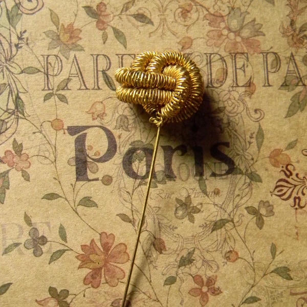Golden Knot Hatpin. Vintage Gold-Plated Wire Knot Stickpin. Fun Millinery Embellishment. Great Victorian Lady's Costume & Steampunk Cosplay!