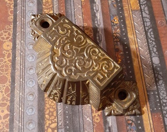 Antique Cast Iron Drawer Pull/Bin Pull. True Period Crafting & Embellishment Material for Steampunk Cafters