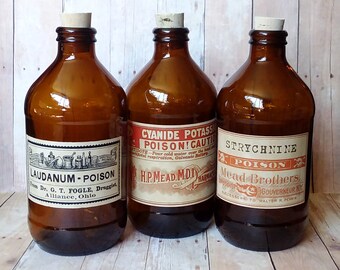 Laudanum Apothecary Poison Bottle and Opium Poppy Watercolour Print