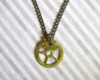 Individuelle Steampunk Halskette aus antiken Messing Zahnrädern - Antike Authentische Teile - Einzigartiger Steampunk Stil Charm Anhänger