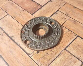Beautiful Cast Iron Victorian Doorknob Rosette Back-Plate. Decorative Eastlake Style For Crafting & Restorations. Approx. 2 Inch Diameter.