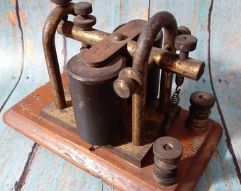 Rare Antique Telegraphy Equipment. Brass Telegraph Relay Sounder. Tested Functional. Good Condition. Late 1800's to Early 1900's.