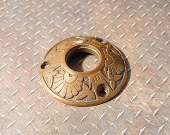 Beautiful Cast Brass Victorian Doorknob Rosette Back-Plate. Decorative Pattern For Crafting & Restorations. Approx. 2 Inch Diameter.