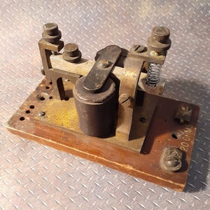 Rare Antique Telegraphy Equipment. Brass Telegraph Relay Sounder. Tested Functional. Good Condition. Late 1800&#39;s to Early 1900&#39;s.