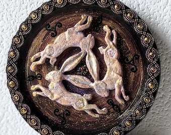 Bronze Triple Hare Wall Plaque/mirror - Etsy Bronze Triple Hare Wall Plaque/mirror - Etsy