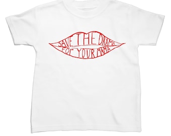 Speichern Sie das Drama für Ihre Mama Kinder T-Shirt, hochwertiges Baumwoll-T-Shirt