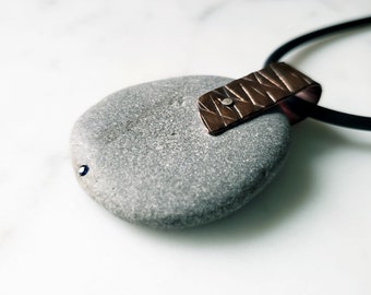 Beach stone pendant with gem detail