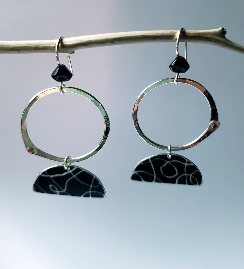 Silver and black mod hoop earrings image 3