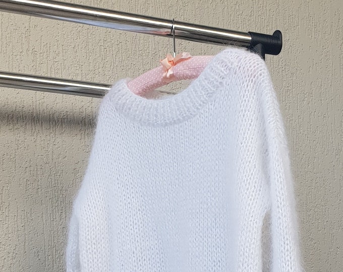 Honeydew Relaxed Fit Sweater - Large main image 1