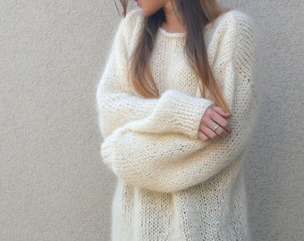 Fluffy Long Mohair Sweater, Hand Knit Sweater, Sweaters For Women, Loose Fit Pullover Sweater, Plus Size Sweater, Oversized Sweater