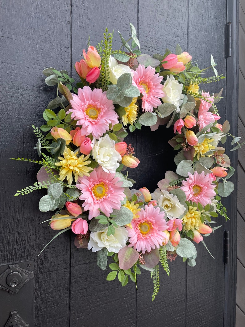 Daisy and Tulip Wreath, Spring Floral Wreath, Easter Wreath, Summer Wreath for Front Door, Eucalyptus Wreath, Mother's Day Gift, Peach Fuzz image 8