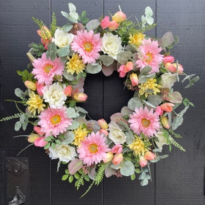Daisy and Tulip Wreath, Spring Floral Wreath, Easter Wreath, Summer Wreath for Front Door, Eucalyptus Wreath, Mother's Day Gift, Peach Fuzz image 9