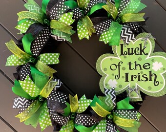 St Patrick's Day Wreath for Front Door, Shamrock Wreath, Green and Black Wreath, Rag Wreath, Luck of the Irish Decor, St Paddy's Day Wreath