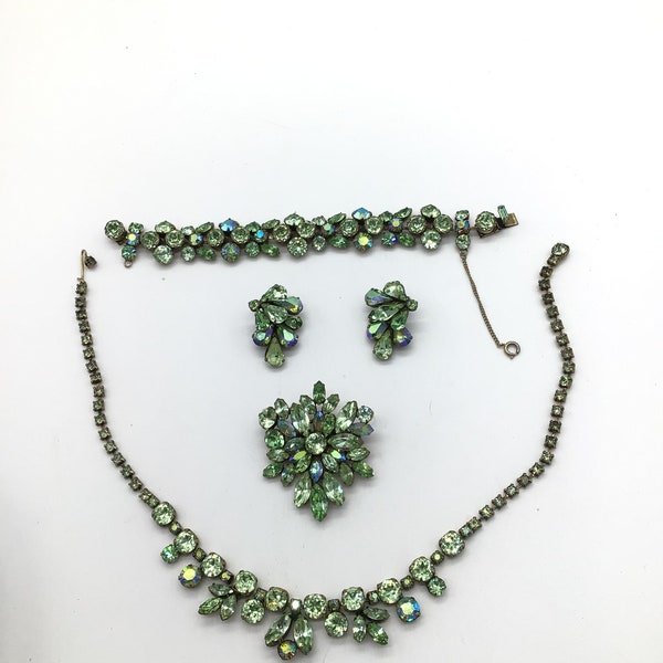 Regency, Vintage jewelry set, necklace, earrings, brooch, bracelet, large rhinestone, peridot green, peridot green ab. 1950’s Rhinestone