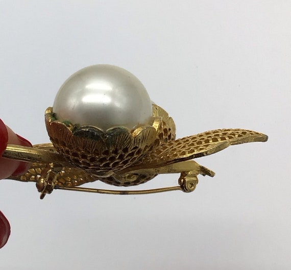 Pearl gold brooch 1950's - image 6