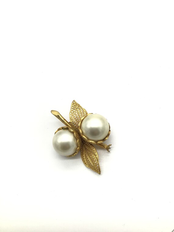 Pearl gold brooch 1950's - image 3