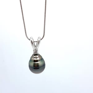 Big Tahitian Pearl Pendant | Large Silver Gray Tahitian Pearl Pendant|