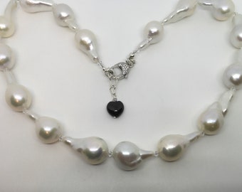 Grand collier boule de feu baroque lustré