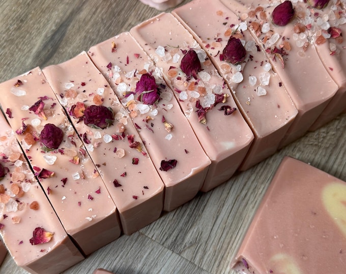 Citrus Rose   l   Goat Milk Soap   l   Moisturizing   l   Essential Oils   l   Natural Soap