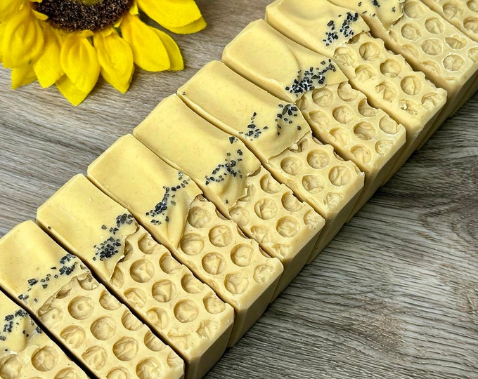 Pre-Order - "Salted Honey" Sea Salt Spa Bar   l   Essential Oils   l   Palm Free   l  Moisturizing   l   All Naturally