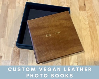 Álbum de fotos de casamento em couro vegano com abertura plana | Livro personalizado com capa dura