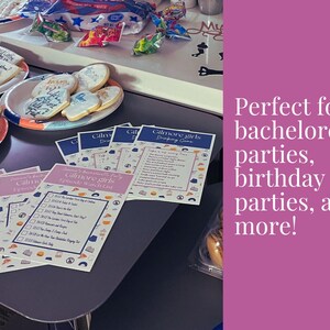 Puede incluir: Un conjunto de tarjetas de juego de beber con tem&aacute;tica de "Gilmore Girls" para imprimir. Las tarjetas son blancas con acentos azules y rosas y presentan una variedad de ilustraciones. El texto en las tarjetas dice "Gilmore Girls Drinking Game".