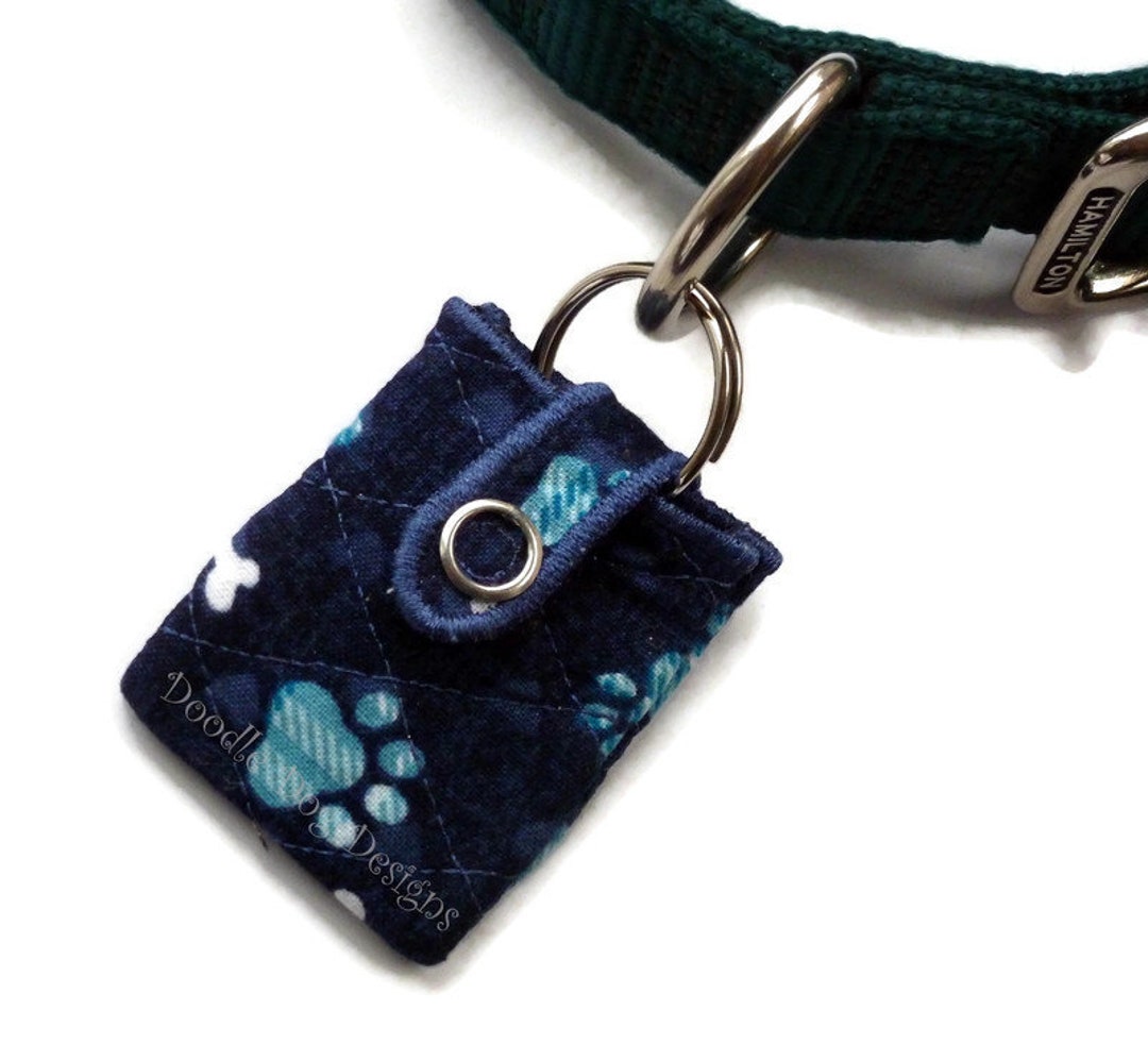 Quilted Dog Tag Silencer, Pet Tag Holder, Dog ID Tag Holder, Tag Protector, denim Paw Prints Etsy