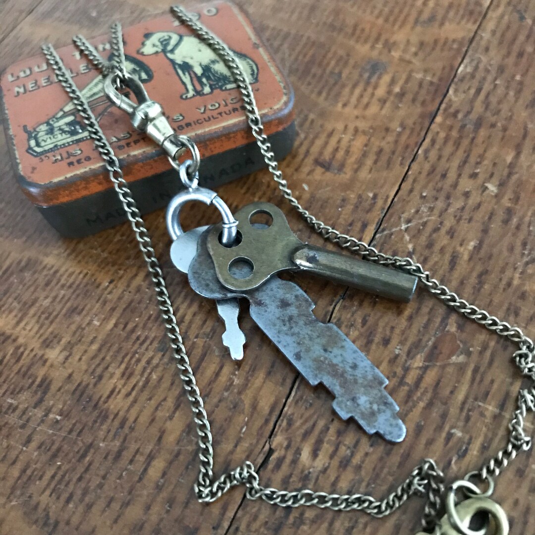 Vintage Key Collage Necklace - a MINI Mixed Metals Melange #5 - Etsy