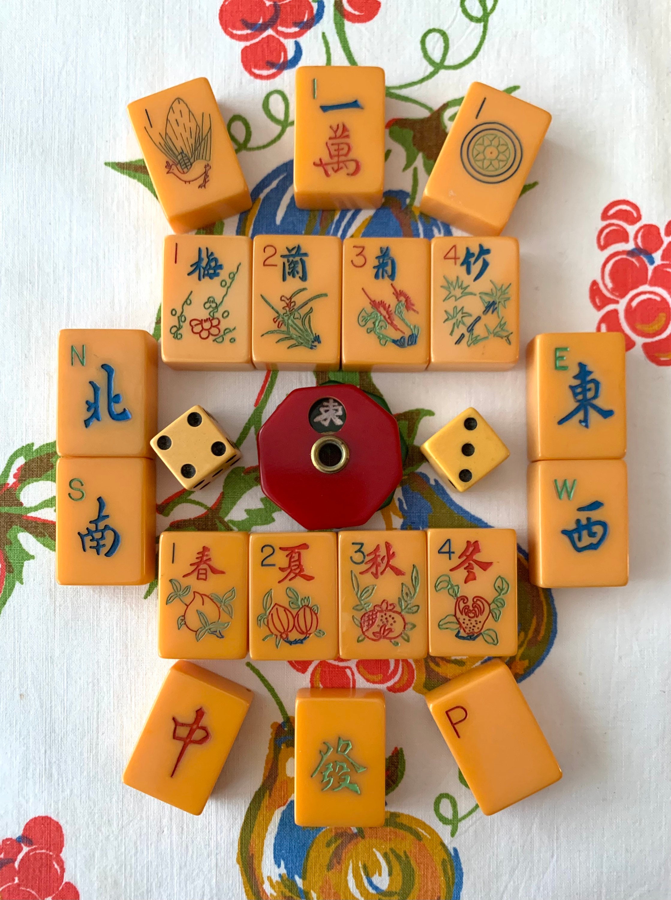 Vintage Chinese Mahjong Set Traditional 144 Tiles Mah-Jong Game