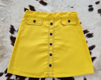 Vintage Retro Kitsch 1960s CUCKOO Deadstock Vibrant Yellow Floral Flower Power Child Button Girls Mini Mod Skirt Cotton Approx 10-11 Years