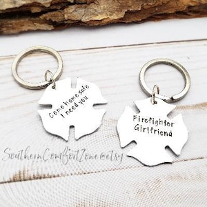Portachiavi pompiere - Moglie pompiere - Lui e lei - Regalo per lui - Personalizzato - Timbrato a mano - Anniversario - Laurea - Matrimonio